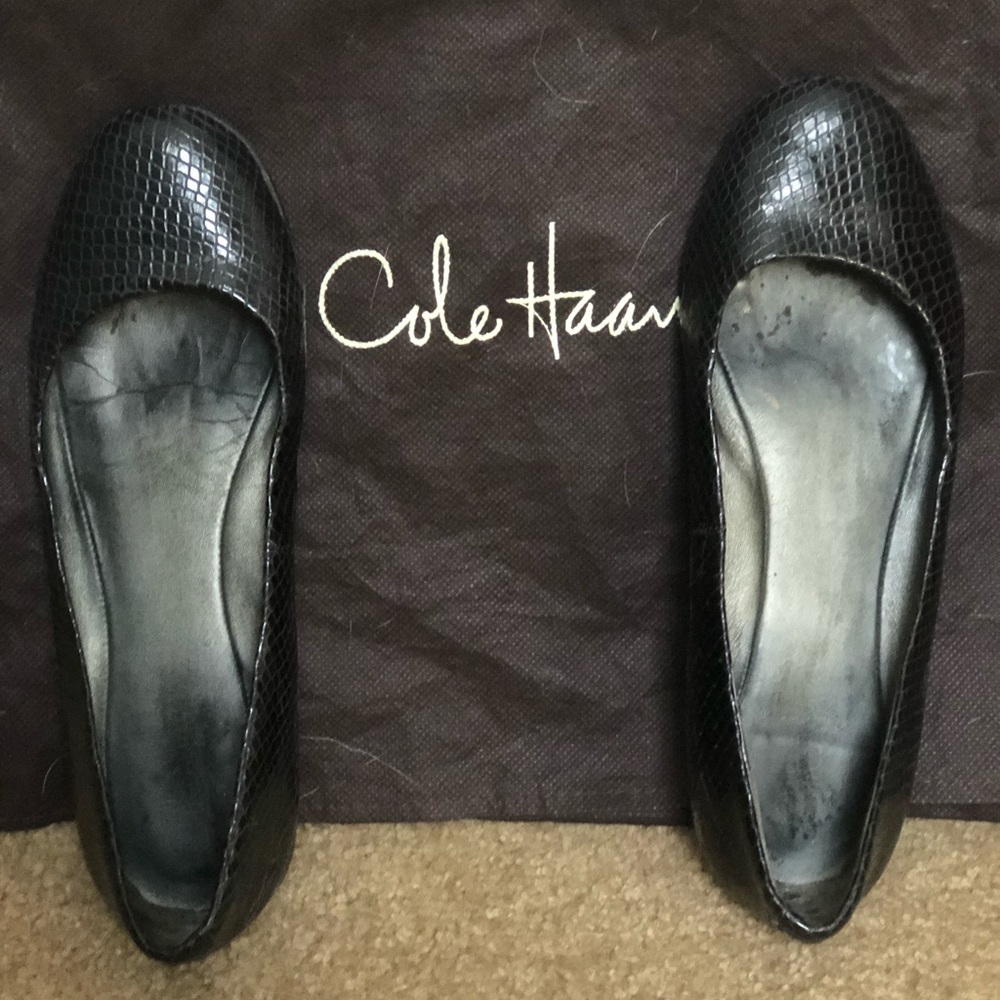 Black leather Cole Haan ballet flats